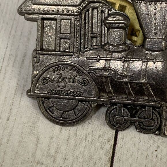 VTG Train Straight Back Pin - Picture 2 of 3